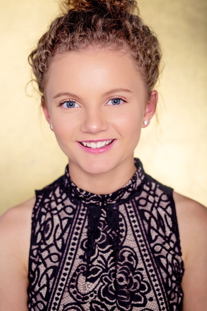 Annie Rose Buckley