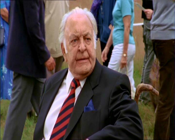Donald Sinden