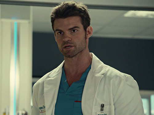Daniel Gillies