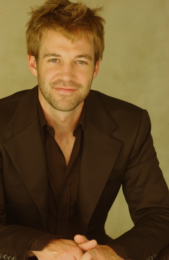 Ethan Sharrett