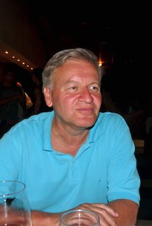 Carlos Davis