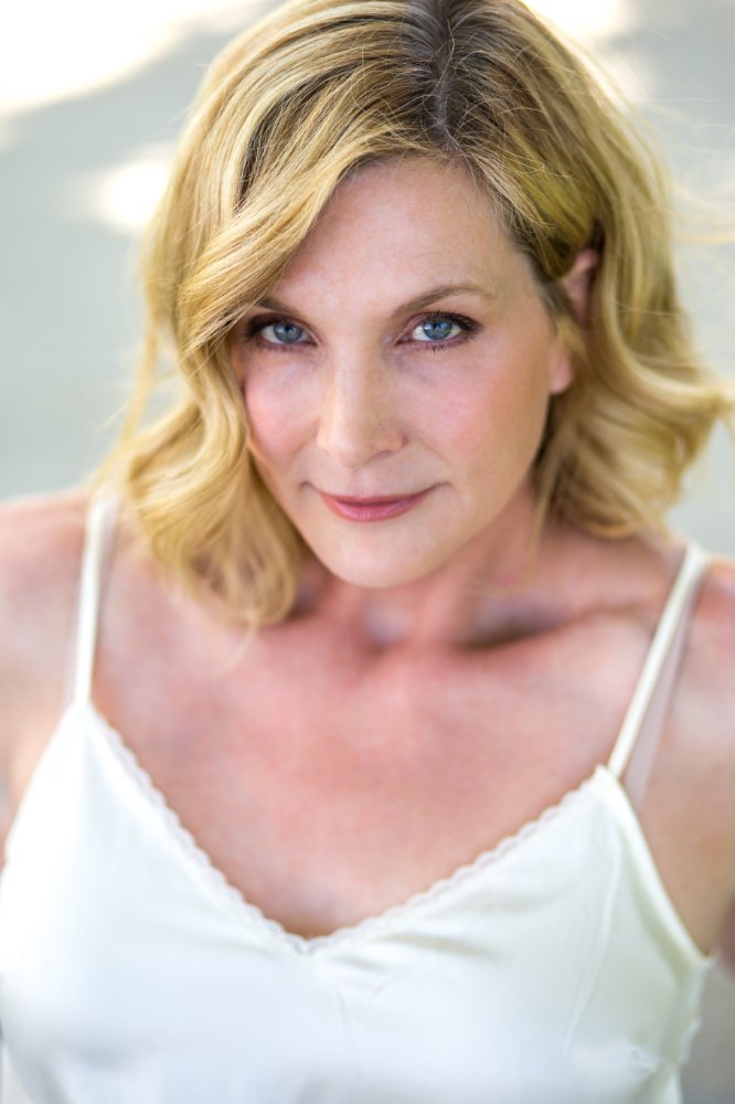 Julie Lancaster