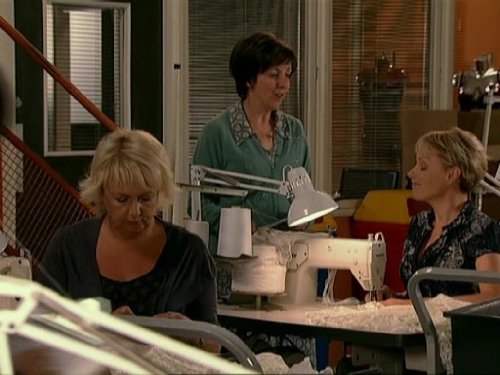 Julie Hesmondhalgh