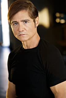 Rob E. Angelino