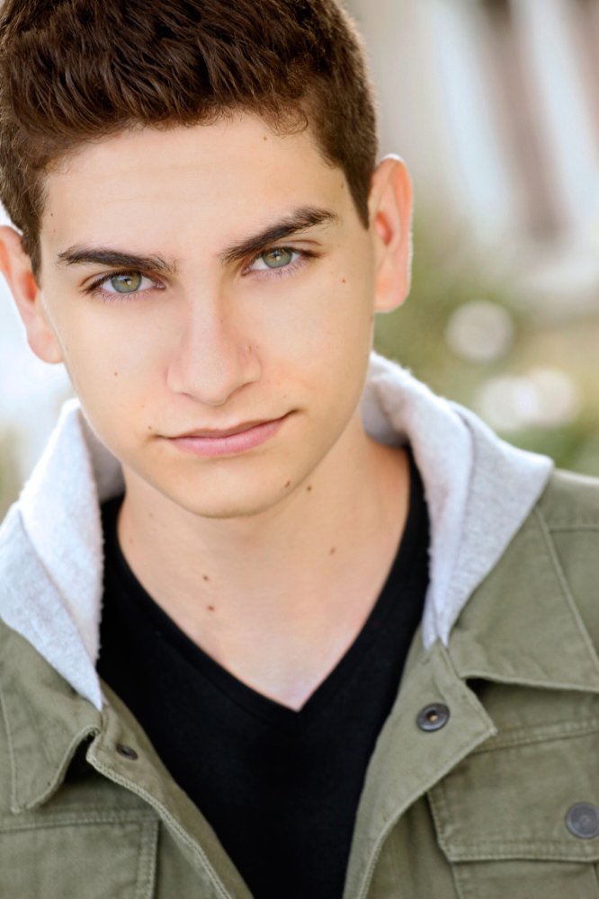 Noah Grossman