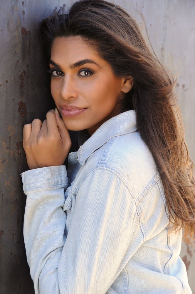 Rayna Tharani