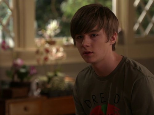 Miles Heizer