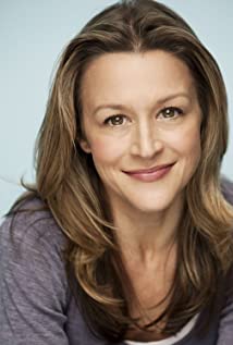 Maree Barnett