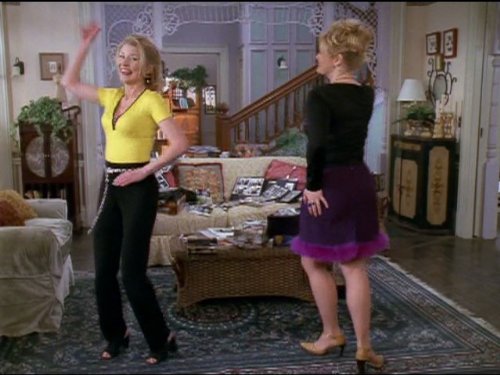 Caroline Rhea