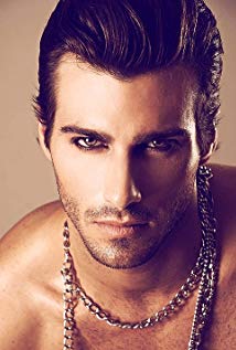 Justin Clynes