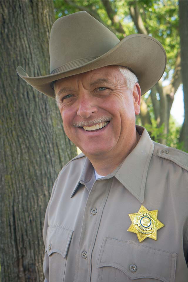 Larry Mihlon