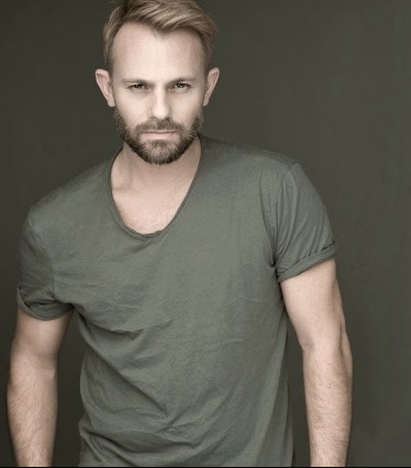 Craig Robert Young