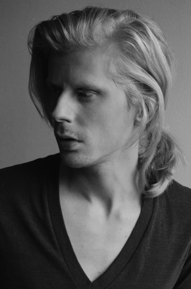 Christopher De-Schuster
