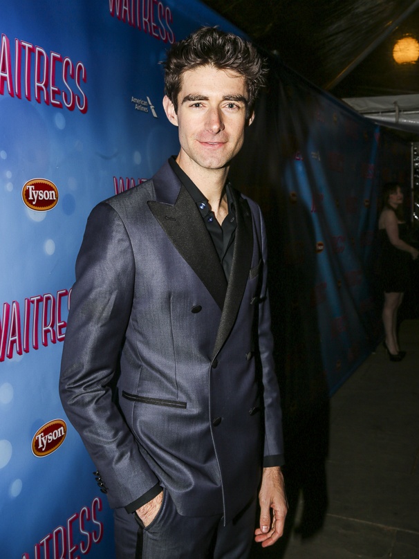Drew Gehling