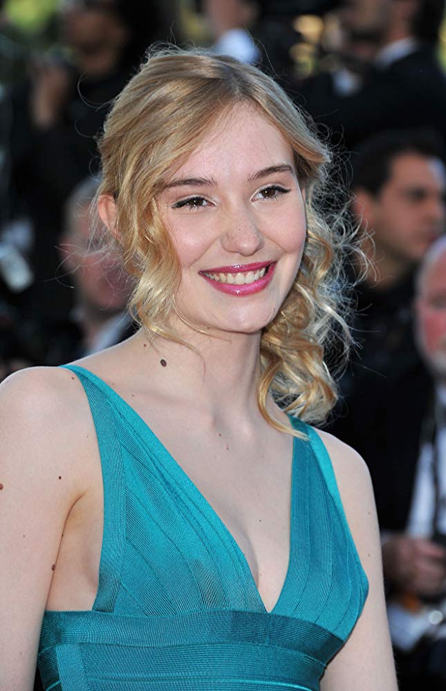 Déborah François