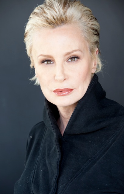Lisa Hart Carroll