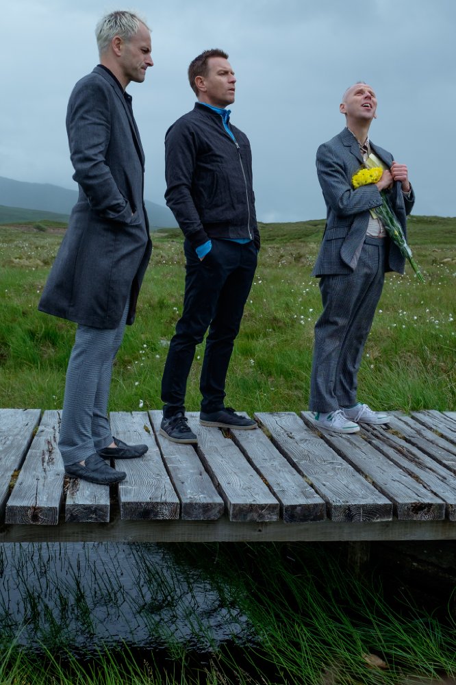 Ewen Bremner